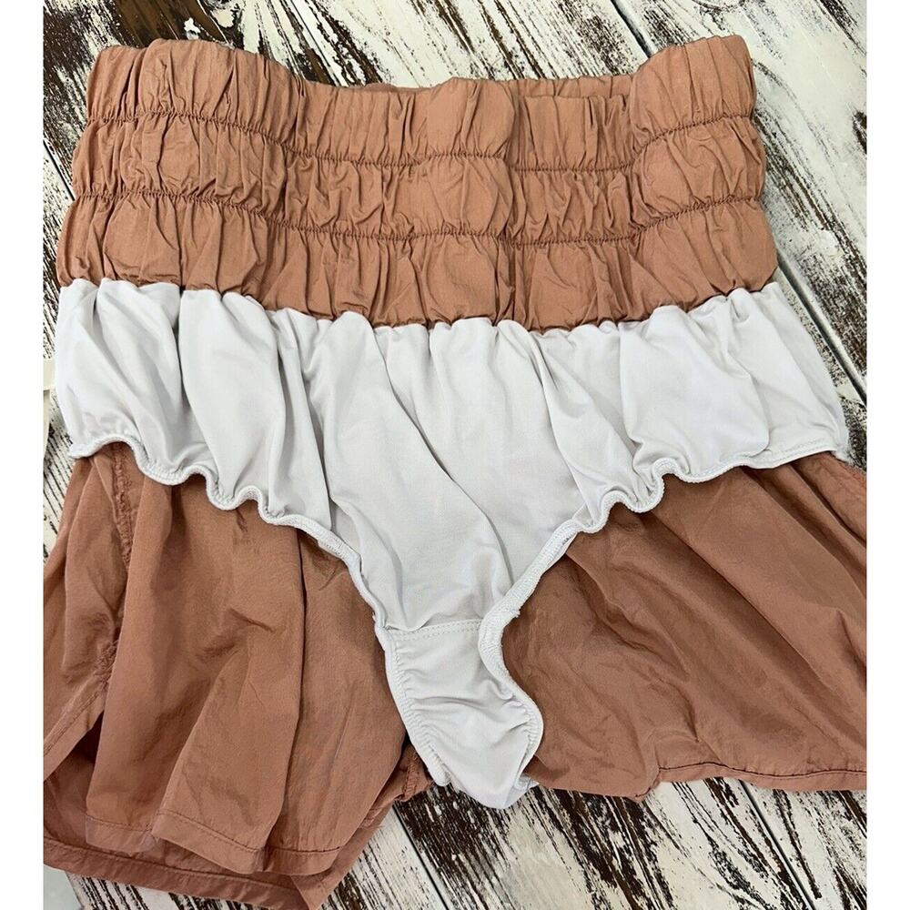 Free People FP Movement Womems Size Medium The Way Home‎ High Rise Shorts - Picture 7 of 9